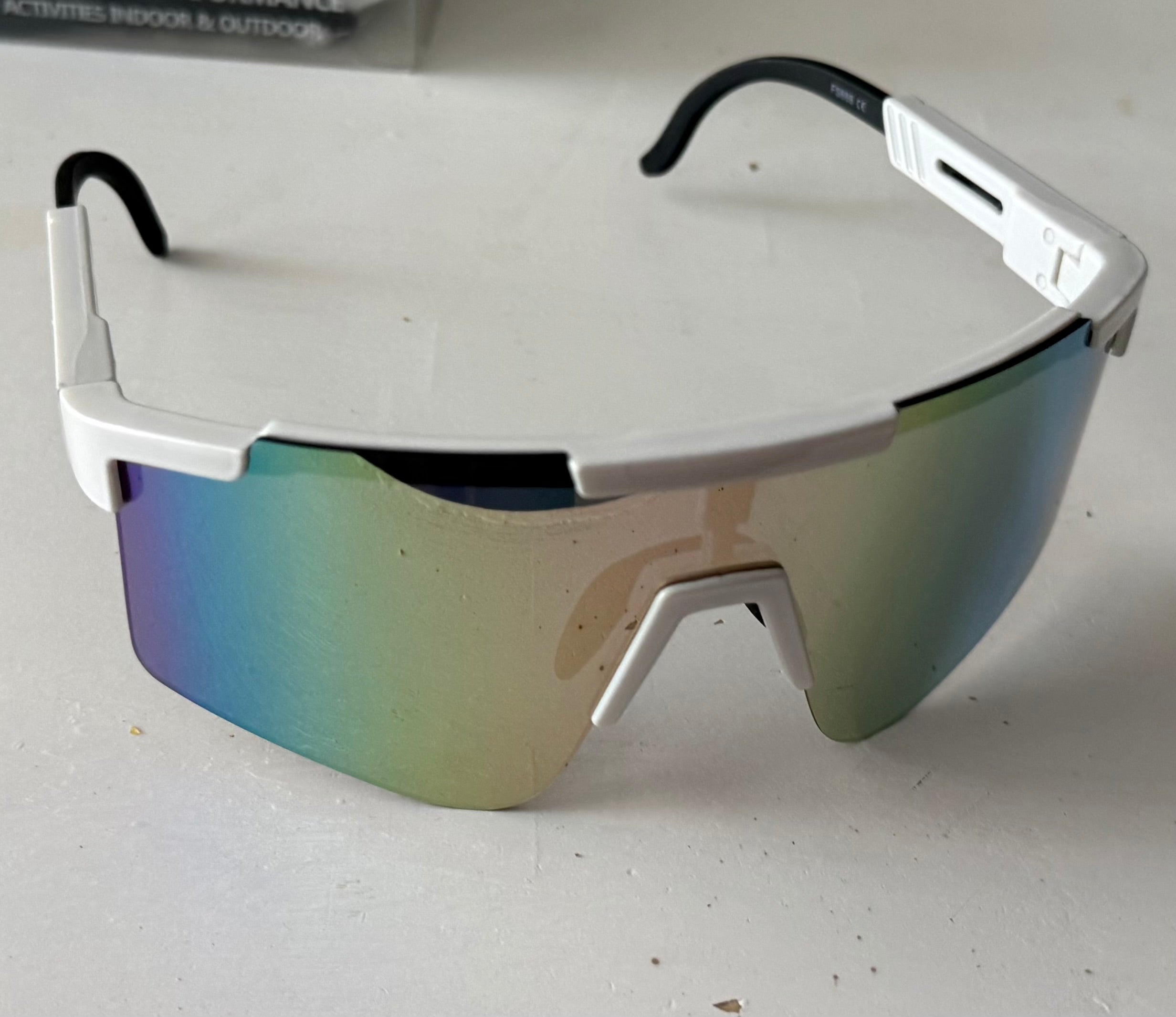 Sunglasses — 5 Designs to Choose From